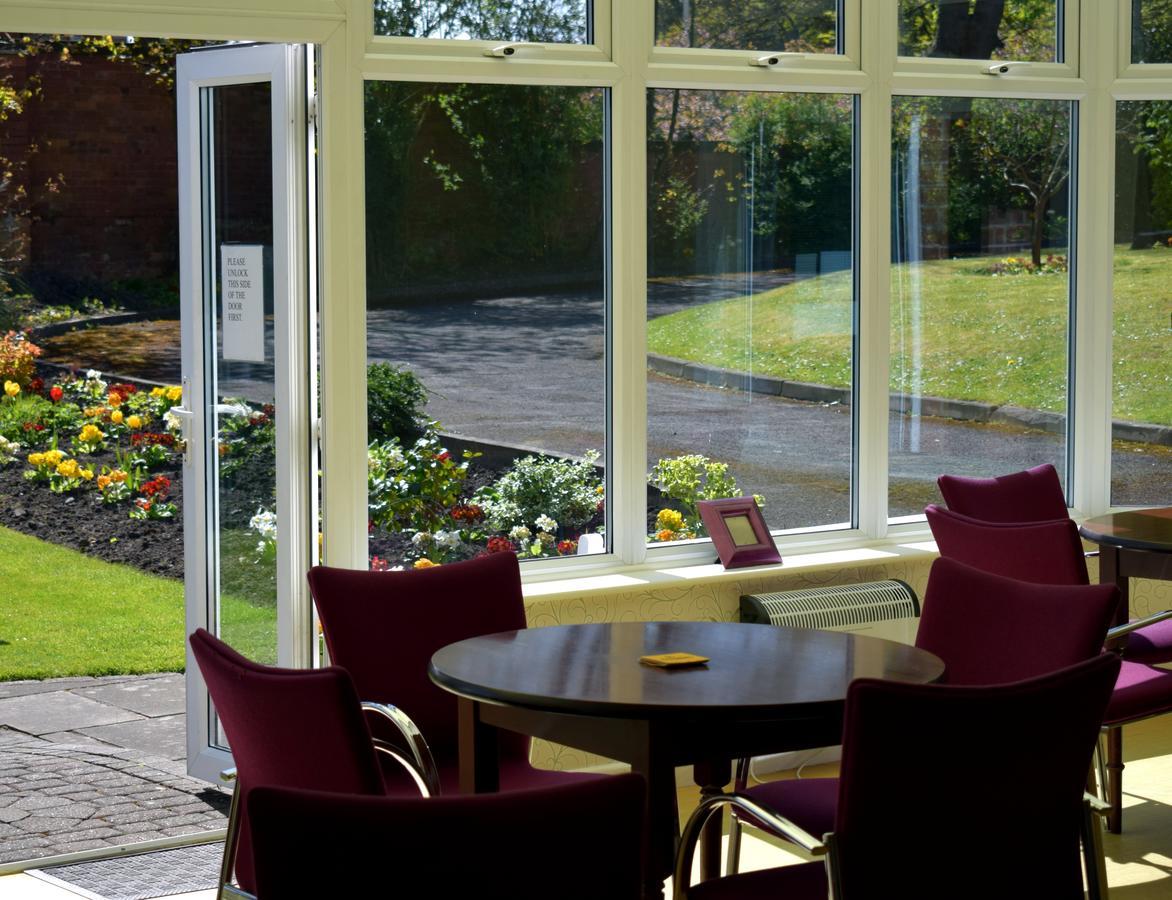 Salfordian Hotel Southport Eksteriør billede